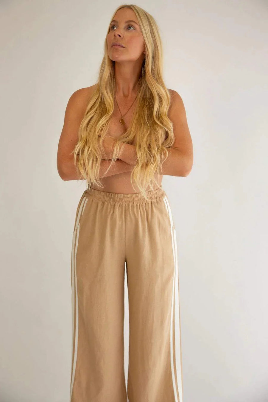 Zaziba Jaya Pant Sand