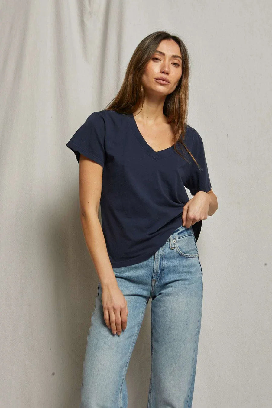 Perfectwhitetee Hendrix Basic V Neck Tee True Navy