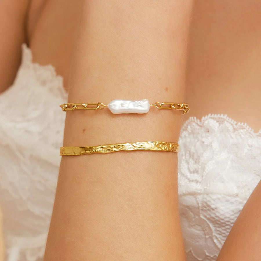 Arms of Eve Danielle Gold Pearl Bracelet