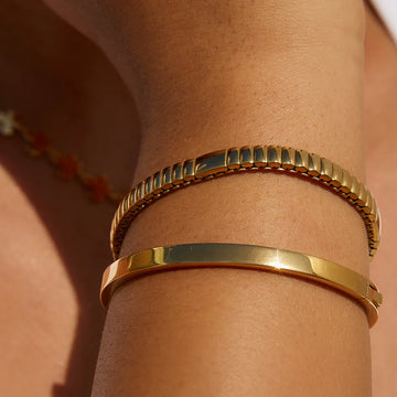 Arms of Eve Carmi Bracelet Gold